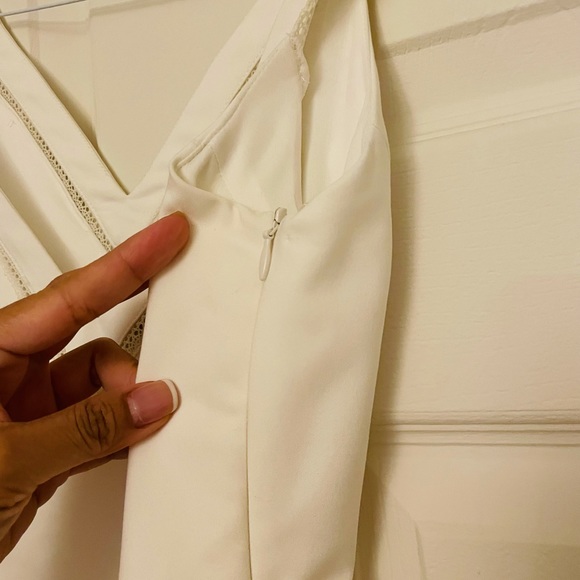 ✂️SOLD✂️Zara white mini dress in good condition - Picture 3 of 4